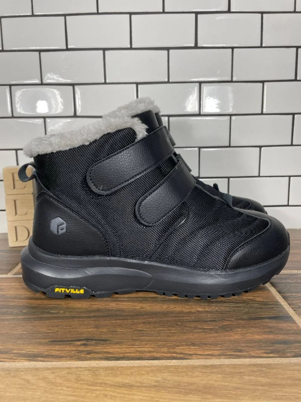 FitVille CozyCore V3 Shoes Mens Size 9 Wide Black Double Strap Winter Boot